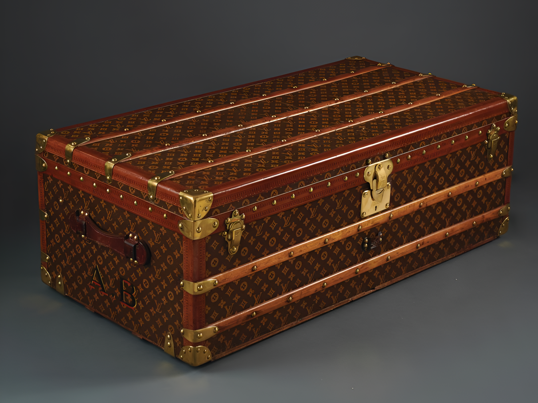 Supreme x Louis Vuitton Malle Courrier 90